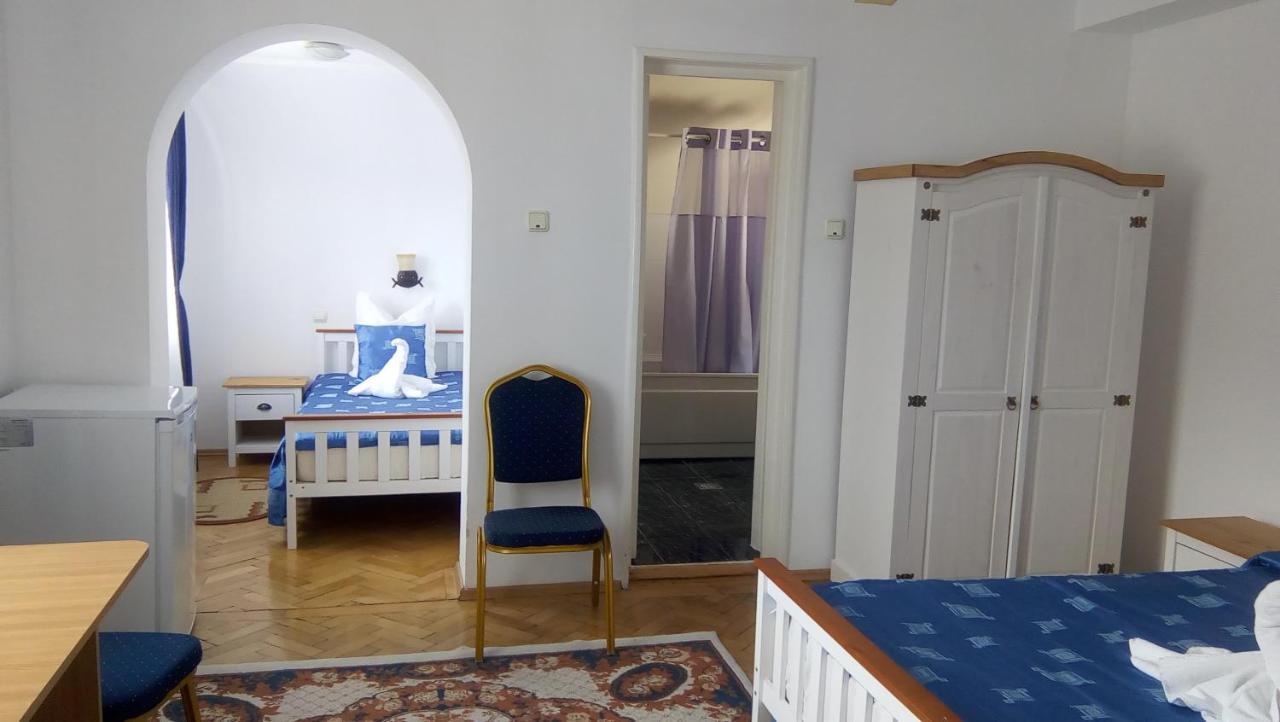 Gabriel Guest house 2*